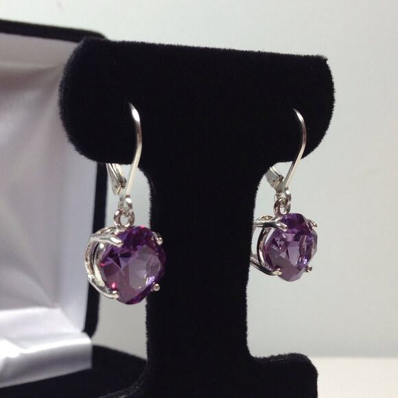 Gorgeous 10ctw Cushion Cut Alexandrite Earrings in Sterling Silver - Picture 4 of 5